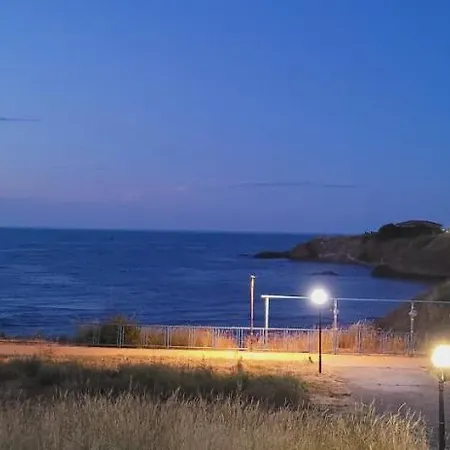 Апартамент Котвата Панорама Ahtopol
