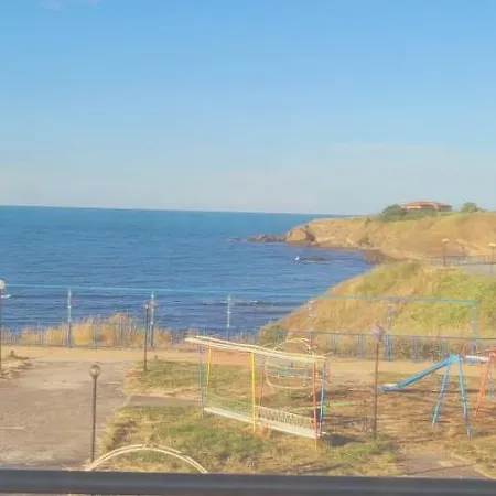 Апартамент Котвата Панорама Ahtopol